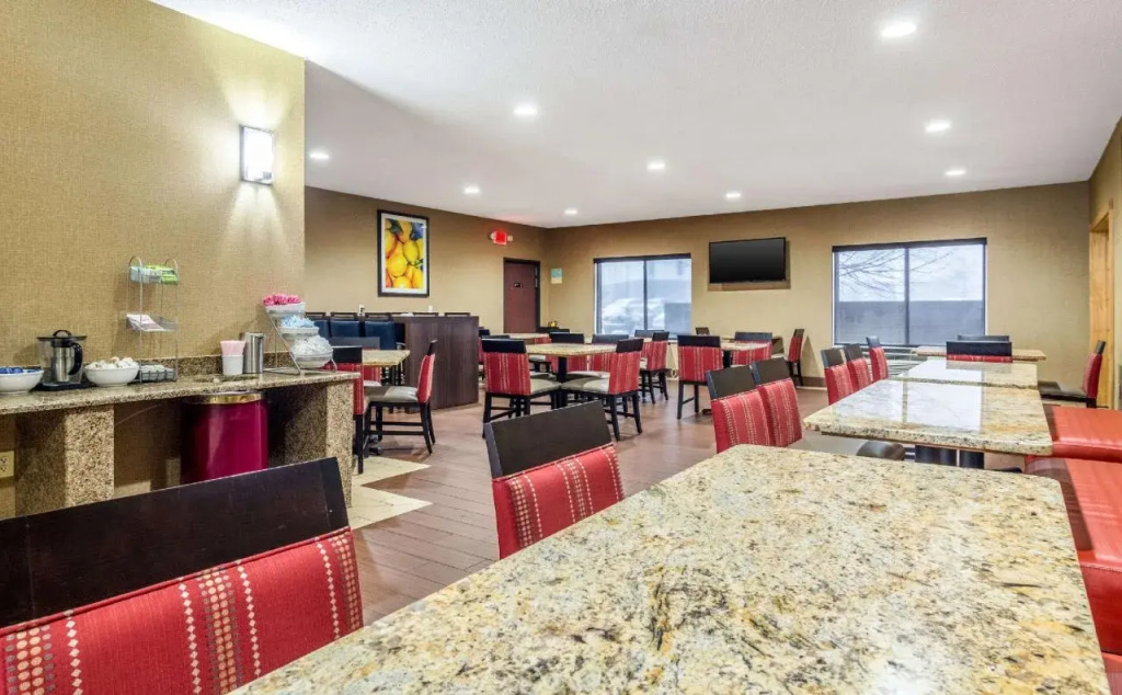 Comfort Suites Southfield-Detroit