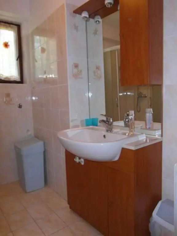 Apartments Ida, 100m from the beach