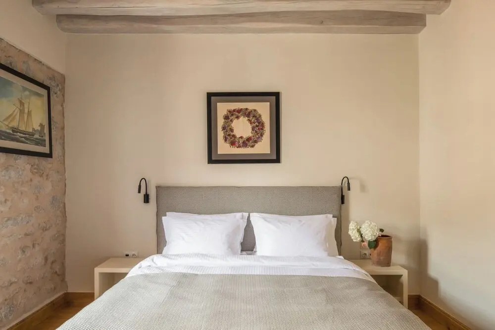 FOS Hydra residence