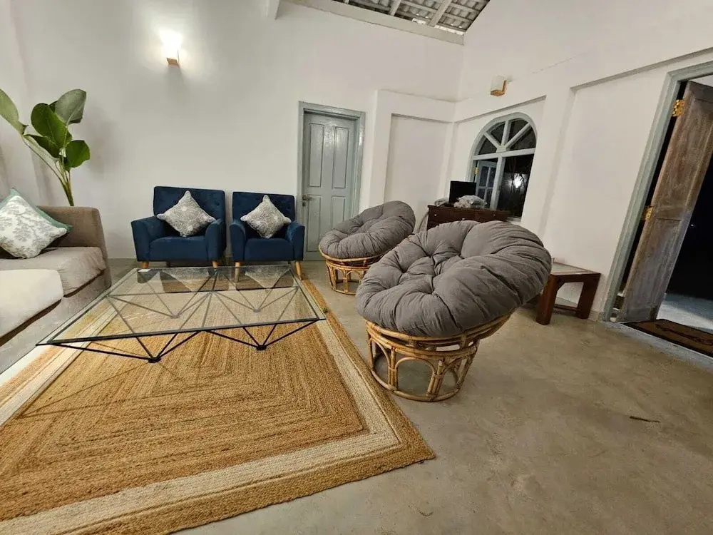 Solara Beach House Tangalle