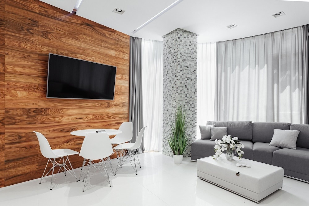 Prestige Plaza Apartments