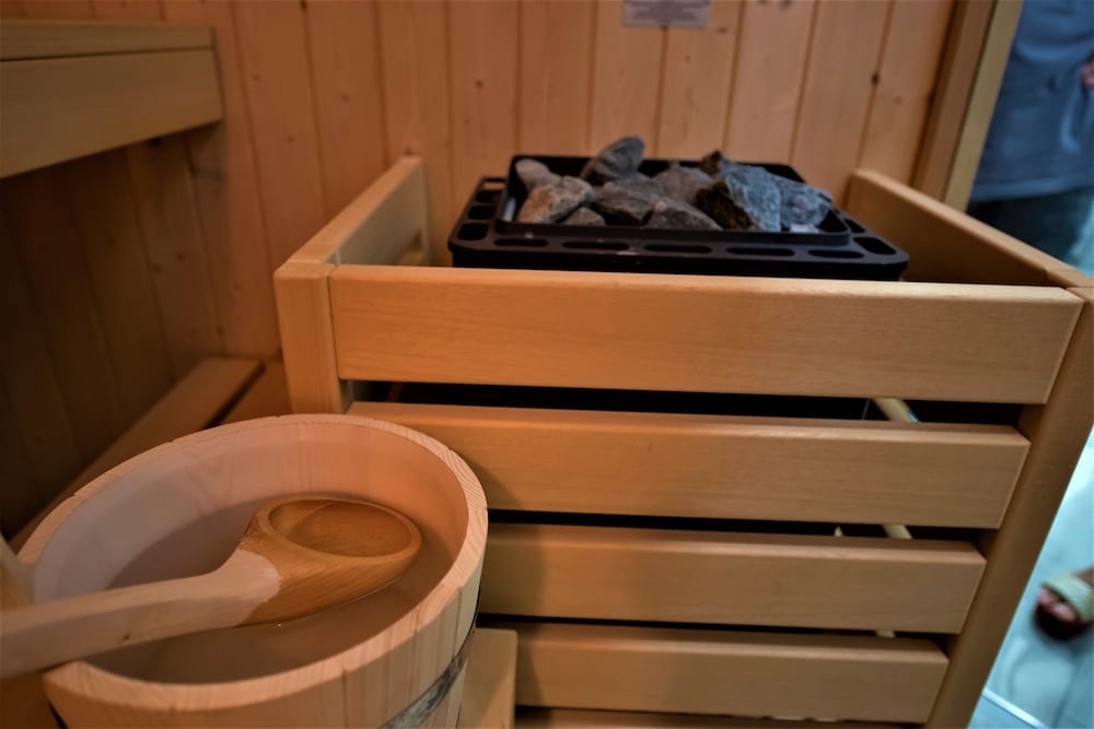 Hermes rooms for tourists