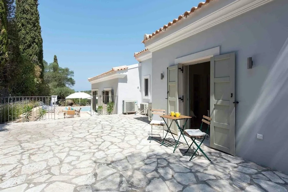 Villa Helonaki