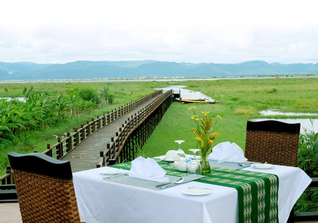 Amazing Inlay Resort