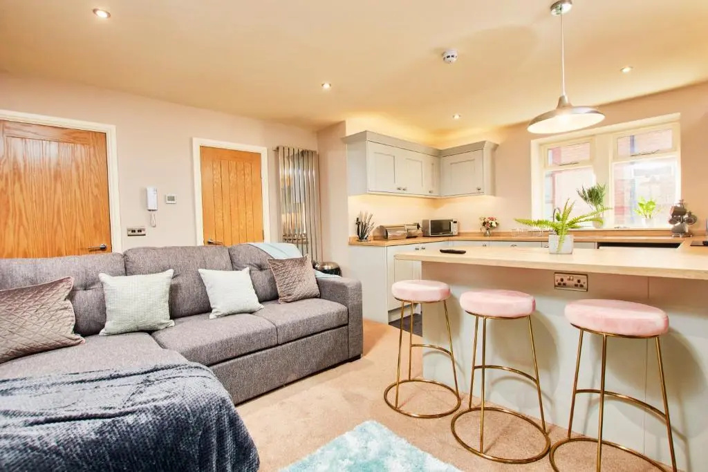 Stunning Central Gems of Harrogate - Sleeps 18!