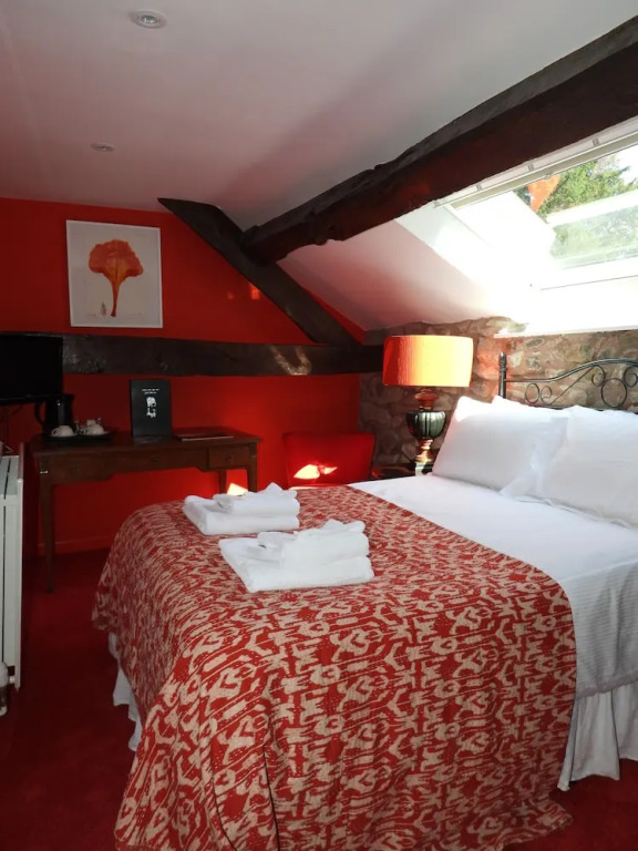 The Lion Hotel