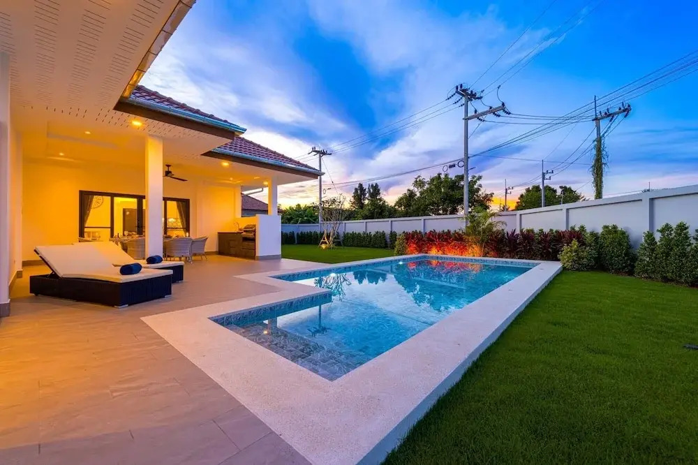 New Modern 3 Bedroom Villa - MB35