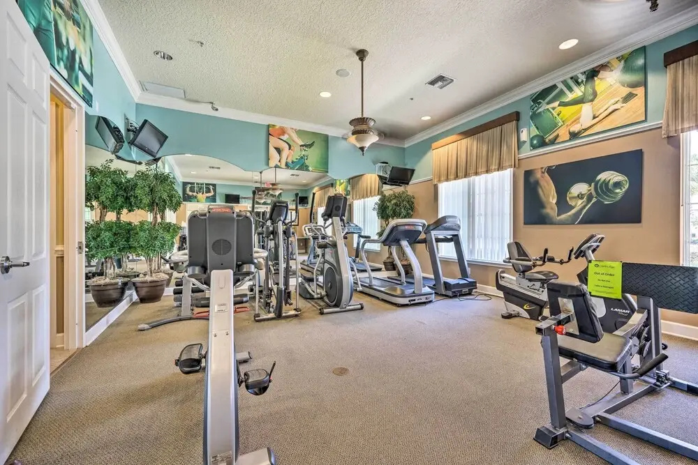 12 Mi to Disney: Spacious Resort Home w/ Lanai