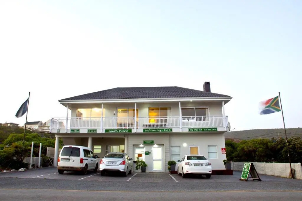 South Point Guest Lodge