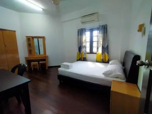 Lumut Titi Panjang Apartment
