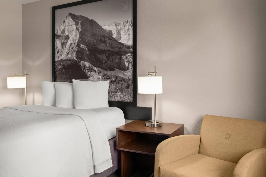 Super 8 by Wyndham Kalispell Glacier National Park