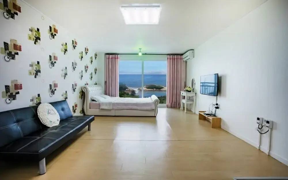 Buan (Byeonsanbando) Drama Pension