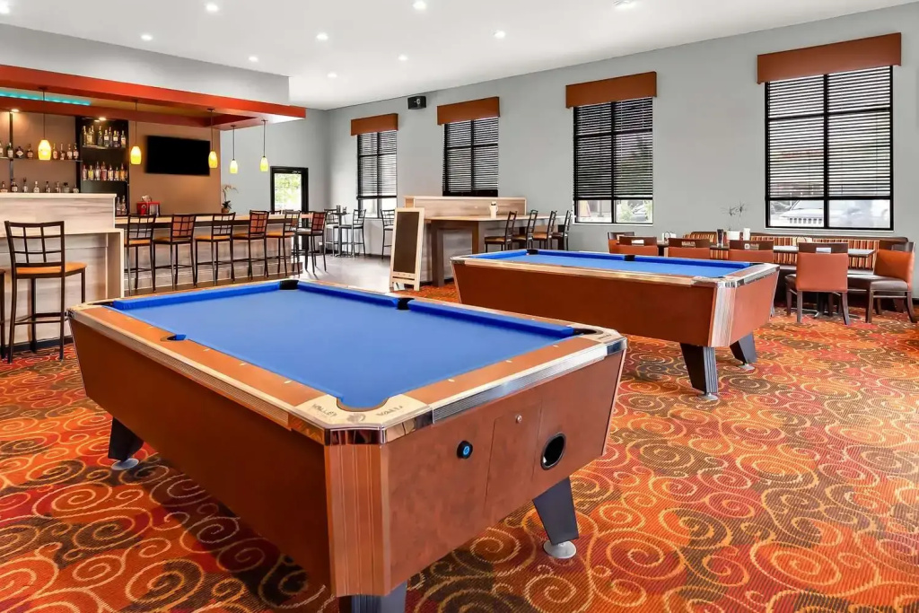 Best Western Saluki Inn