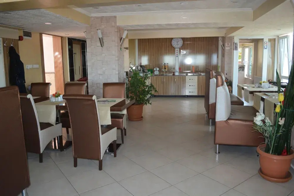 Yildirim Hotel