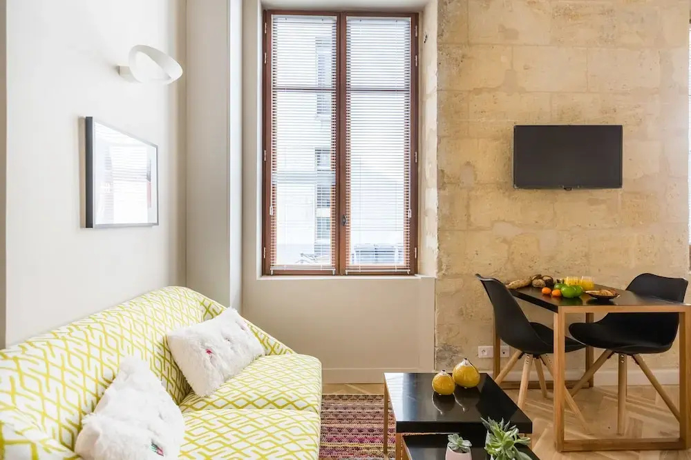 Studio au charme Bordelais 1