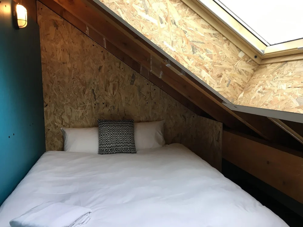 Moontain Hostel