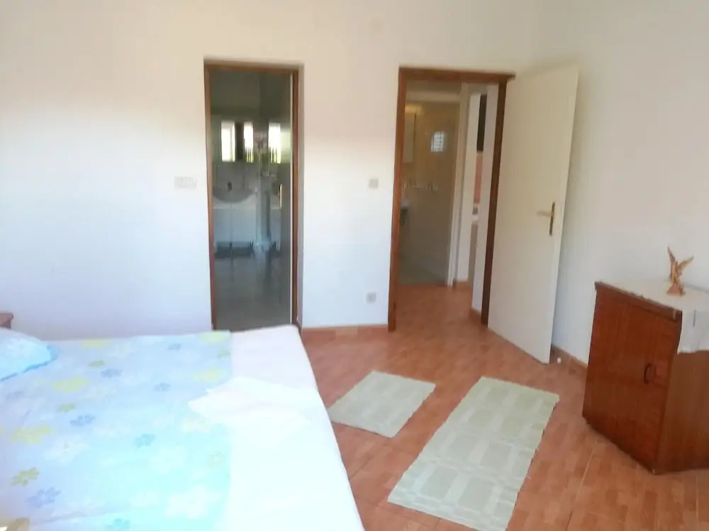 Apartment With 2 Bedrooms in Baška Voda, With Enclosed Garden and Wifi