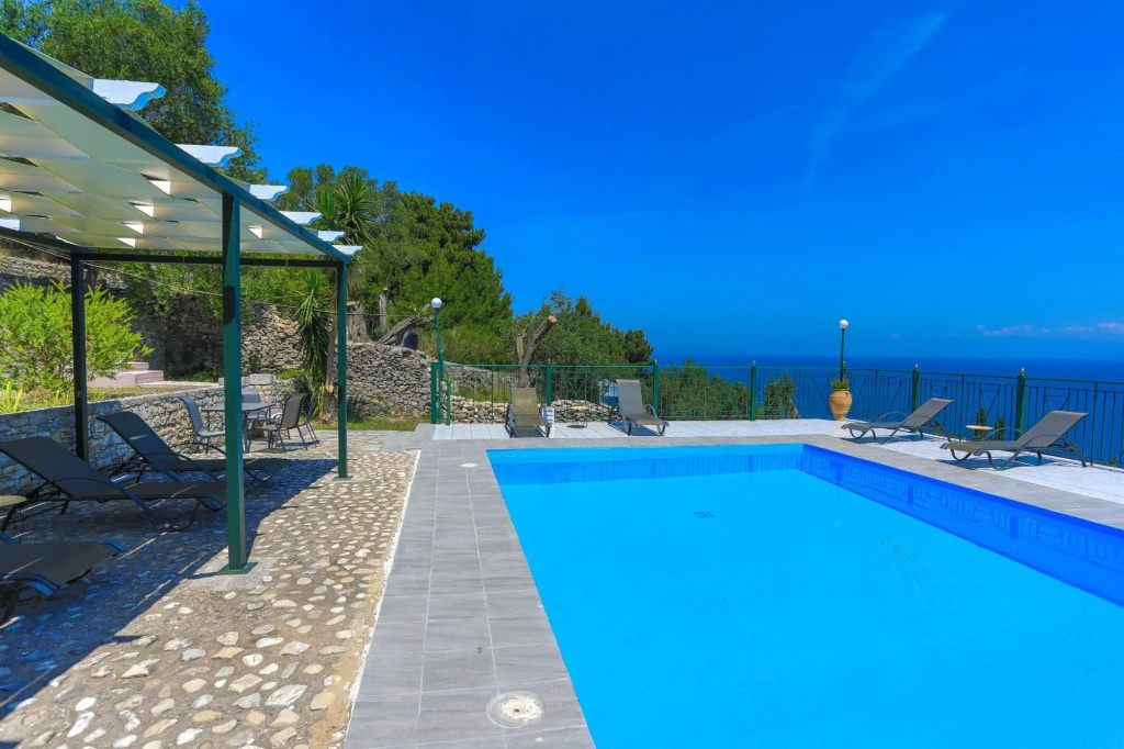 Antigoni Villas