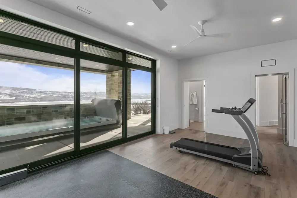 11494 N Ursa Circle- Skyridge 5 Br Home W/ Hot Tub 5 Bedroom Home