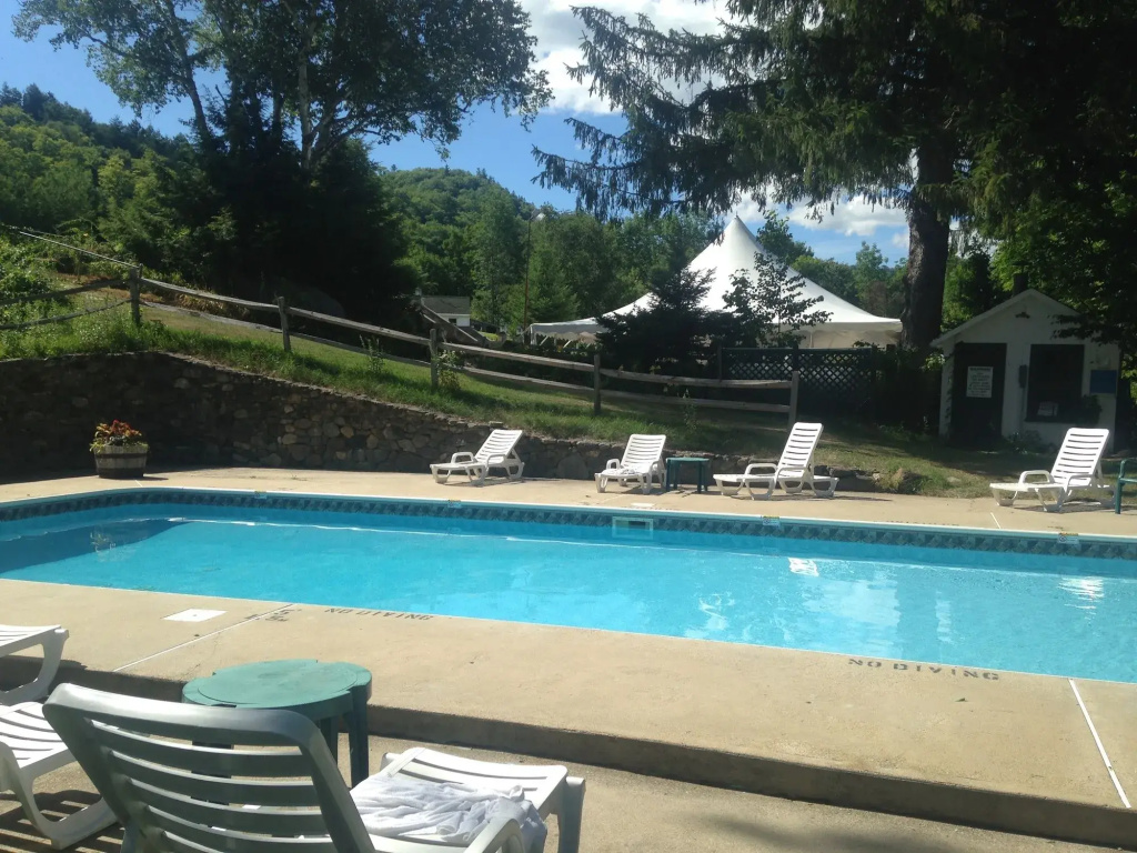 Eagle Mountain House and Golf Club