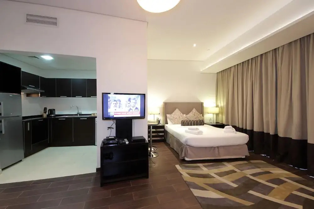 Signature Holiday Home - Matrix Tower