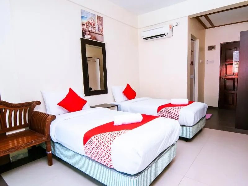 SPOT ON 89623 Nawawi's Backpackers