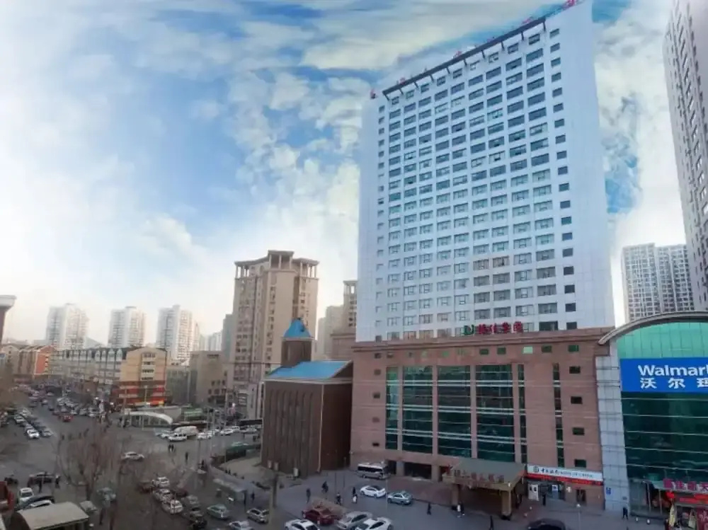 Dalian Bolt Hotel