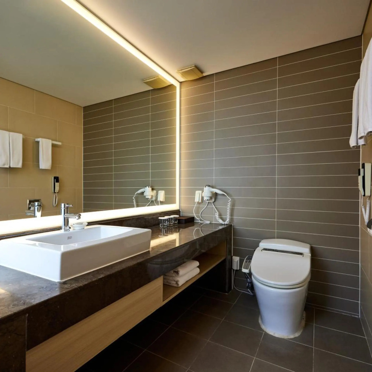Mayplace Hotel
