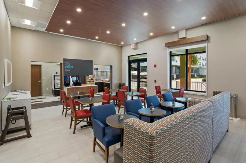 Holiday Inn Express St. Augustine - Vilano Beach by IHG