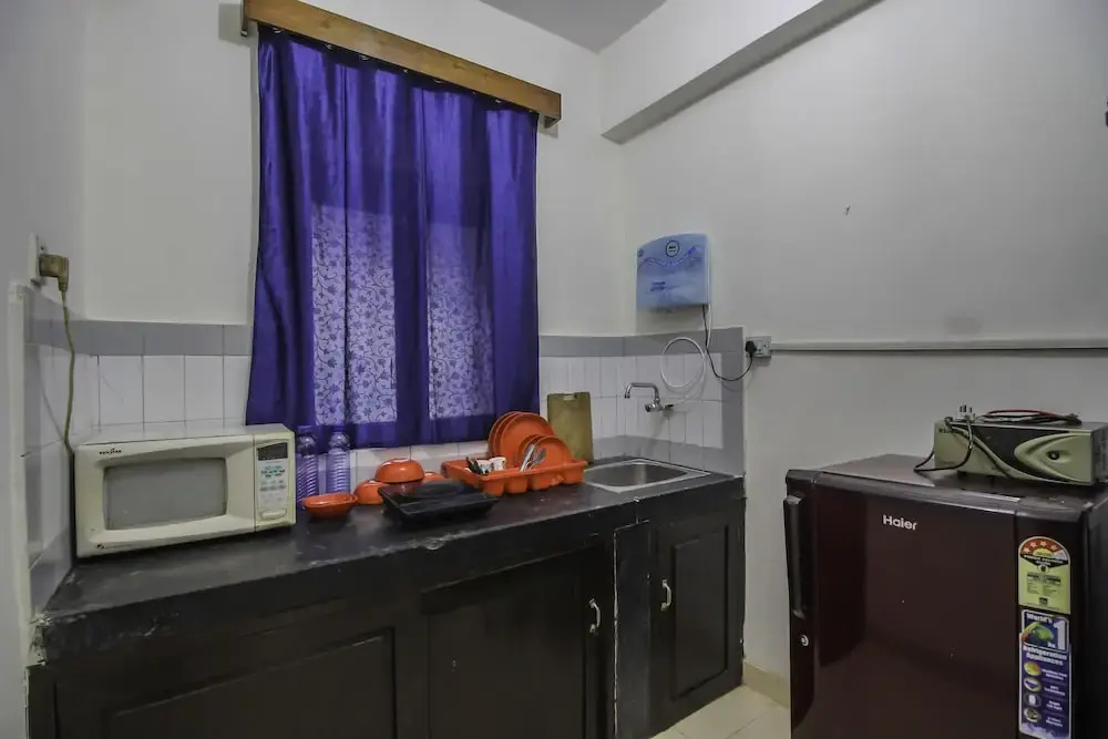 OYO 10906 Home Modern 1BHK Baga