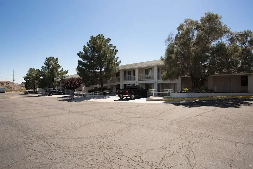 Motel 6 Kingman West