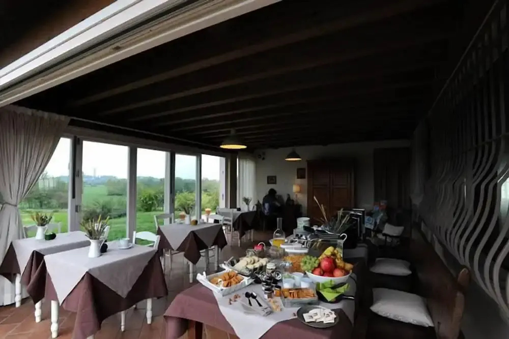 Monte Maino Bed & Breakfast