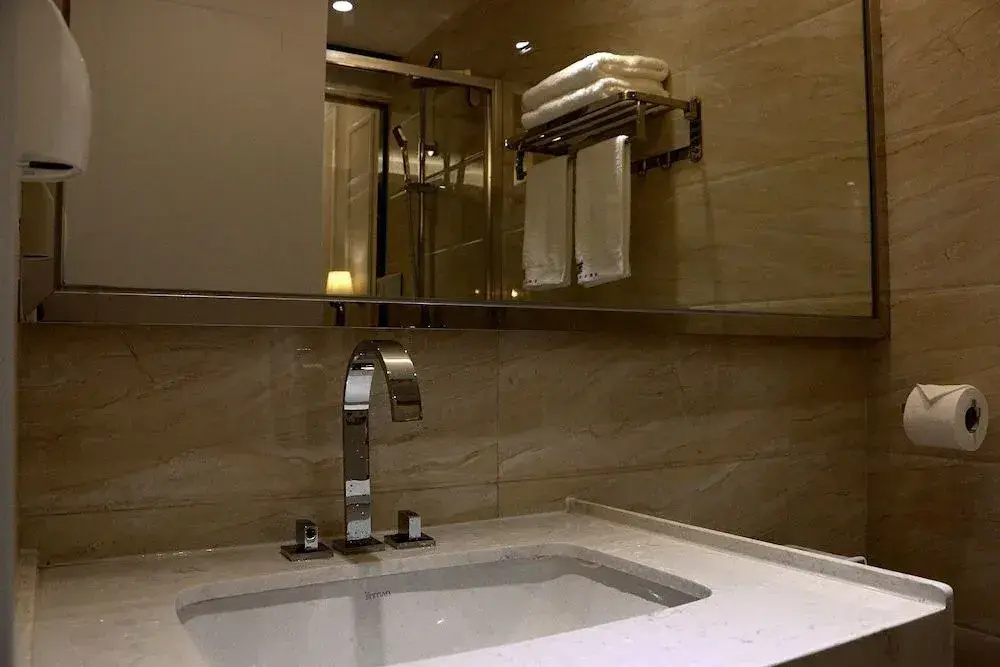 Solo Hotel Shuanglong Store