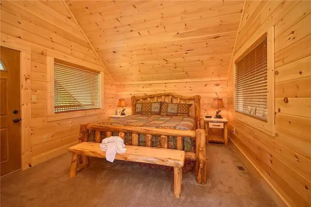 Star Dancer 3 Bedroom Home with Hot Tub