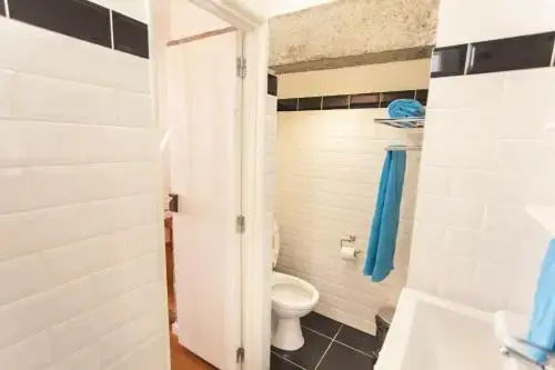 LovelyStay - Cosy Bairro Alto Duplex