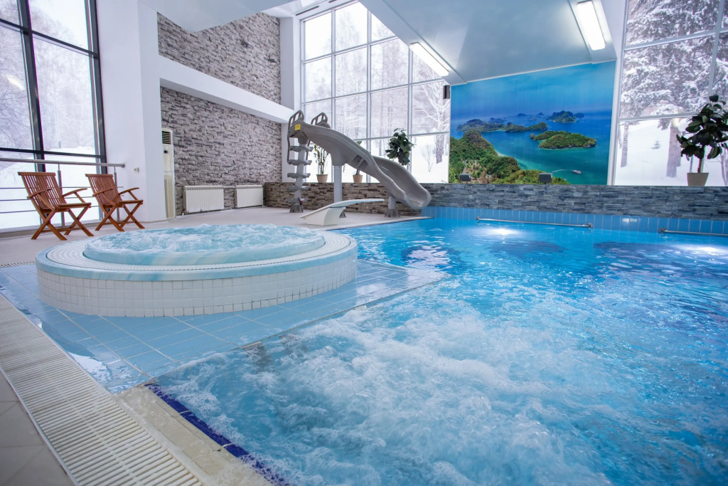 Avrora otel' Prokop'evsk