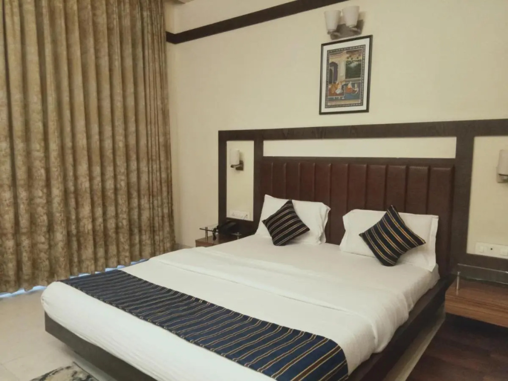 Hotel Udayanraje Palace