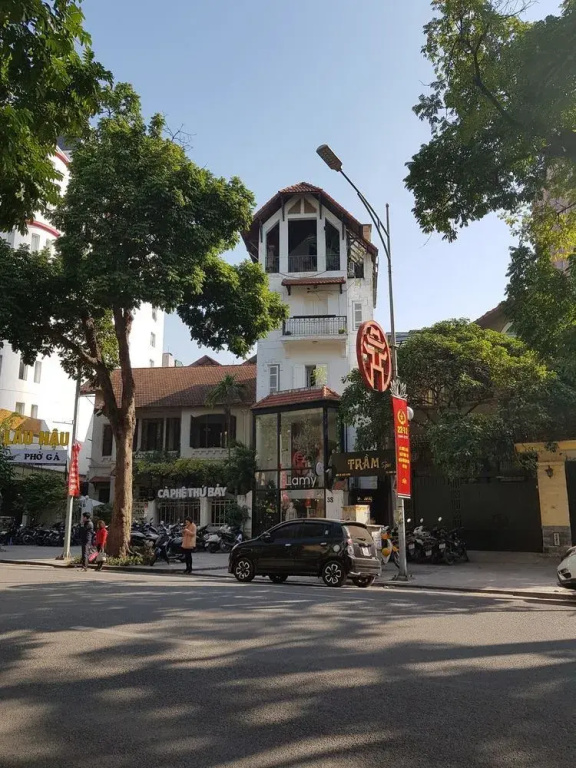 Lamy House