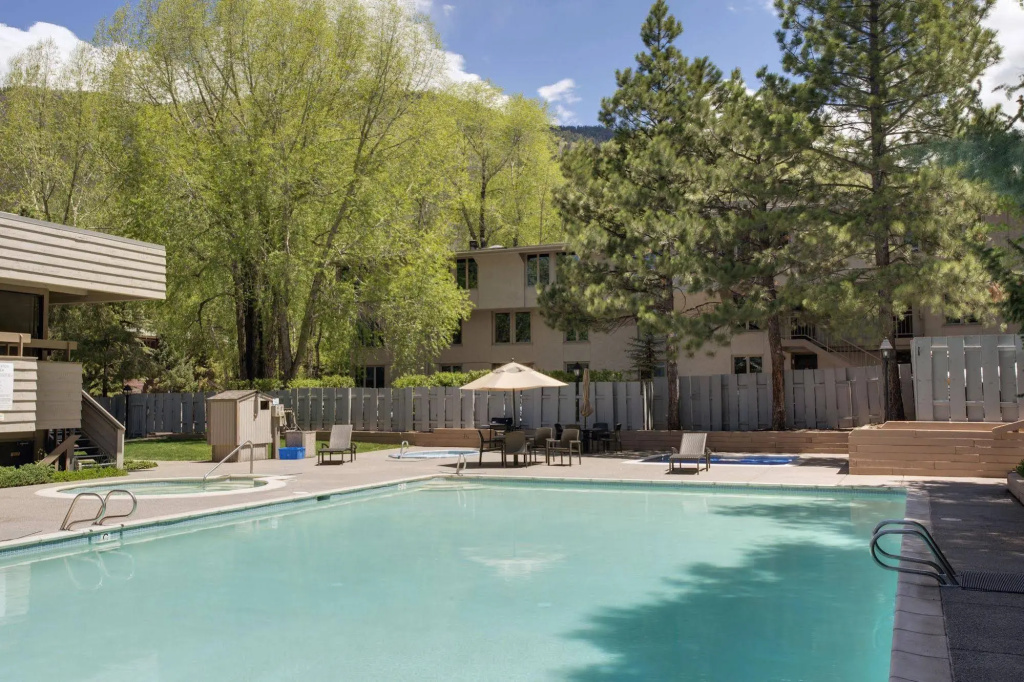 Chateau Eau Claire & Roaring Fork by Frias Properties