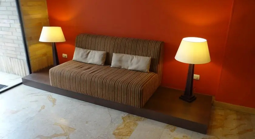 Hotel BE Feria Exposicion