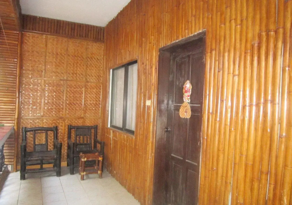 Sanders White Beach Resort