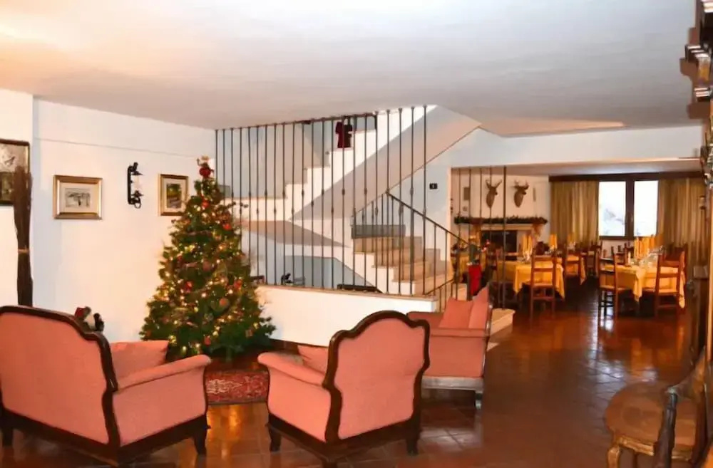 Hotel Bucaneve