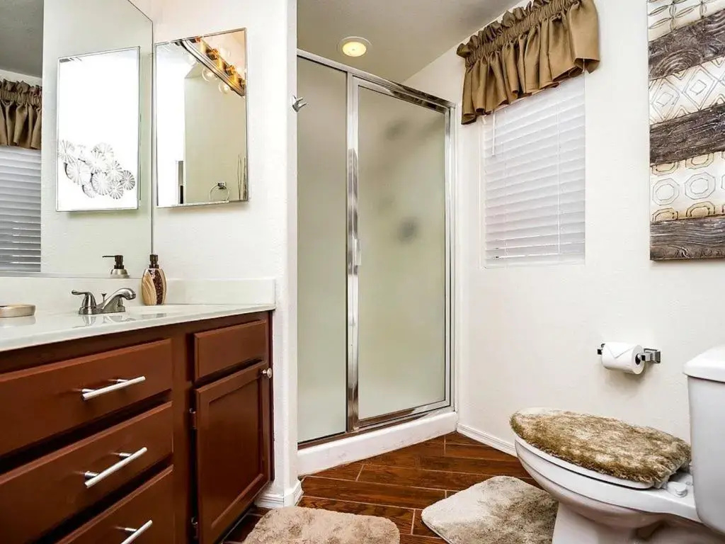 Poolside Condo to 1 of 3 Resort Pool-Spa Complexes, ALL HEATED & OPEN 24/7/365!