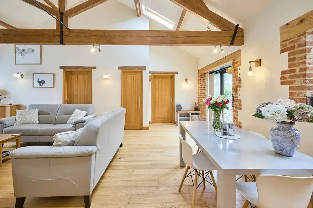 Host Stay Rupert s Barn