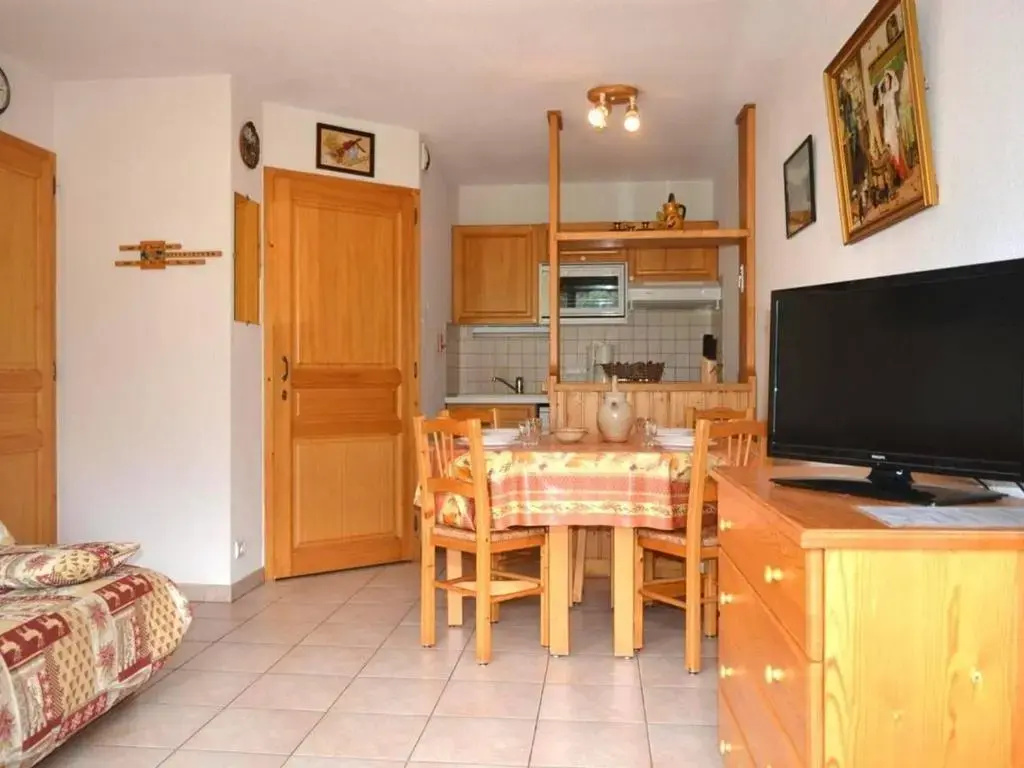 Appartement Le Grand-Bornand, 2 pièces, 6 personnes - FR-1-241-99
