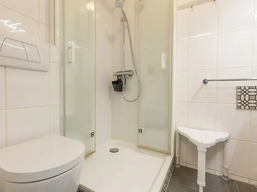Nice Apartment With Shared Pool
