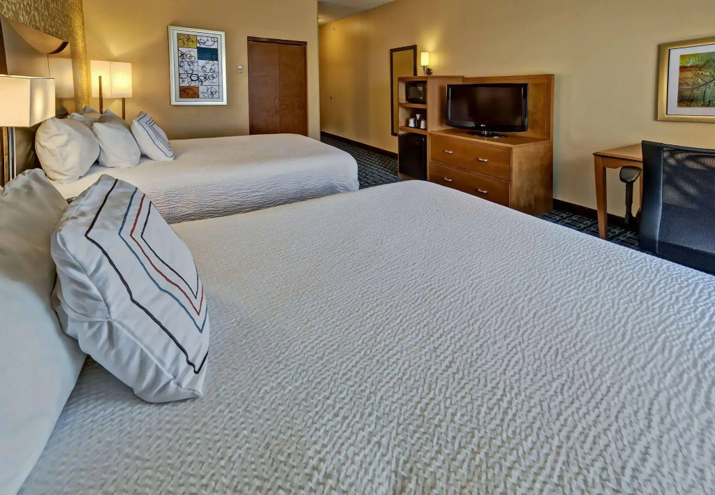 Fairfield Inn & Suites by Marriott Oklahoma City NW Expressway/Warr Acres