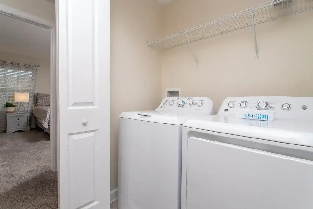 Gorgeous Decor 4 Bd w Pool Close to Disney 4820