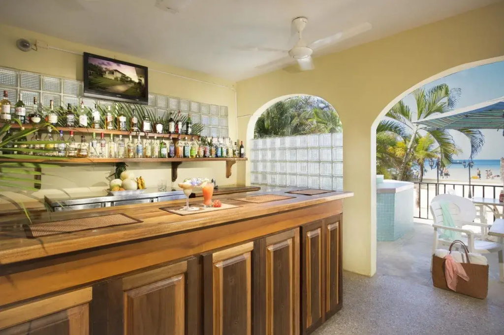 Rooms on the Beach Negril