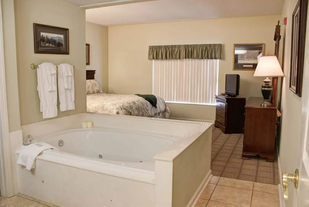 Whispering Pines 424
